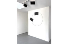 Bernard Villers, exhibition view of 'La courbure de l'horizon' at Galerie LRS52, Liège (BE), 2022