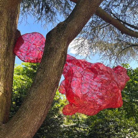 Tatiana Wolska, installation in the Parc Tournay-Solvay, Brussels (BE), 2025