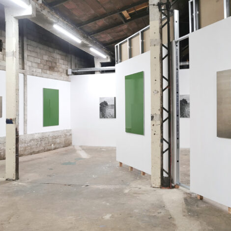 Stijn Cole, exhibition view of 'Paysage en Stéréo' at Les Jardiniers Montrouge (FR), 2025