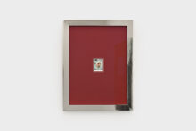 Gauthier Hubert, Autoportait à l'oreille arrachée – Épreuve d'artiste, 2026, photo print on metallic paper with gouache retouching, 60 x 47 cm